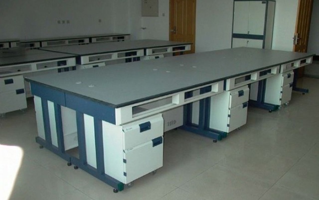 影響化學(xué)實驗家具因素有哪些