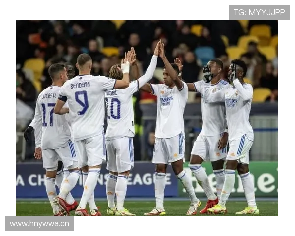 维尼修斯与罗德里戈：皇马双翼战术定位差异解析