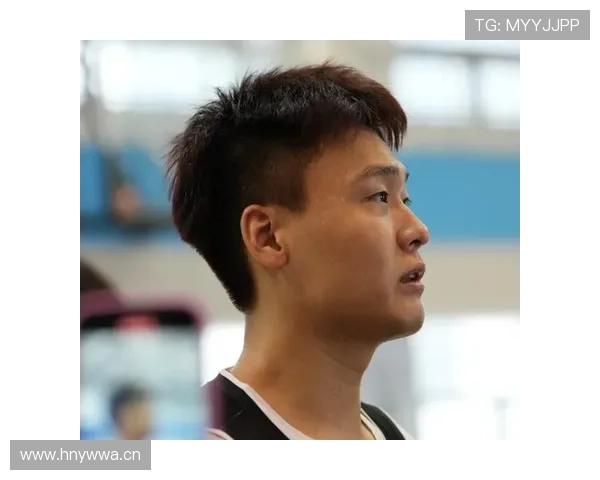 赵睿训练完直接打车去夜店？这作息也太狠了